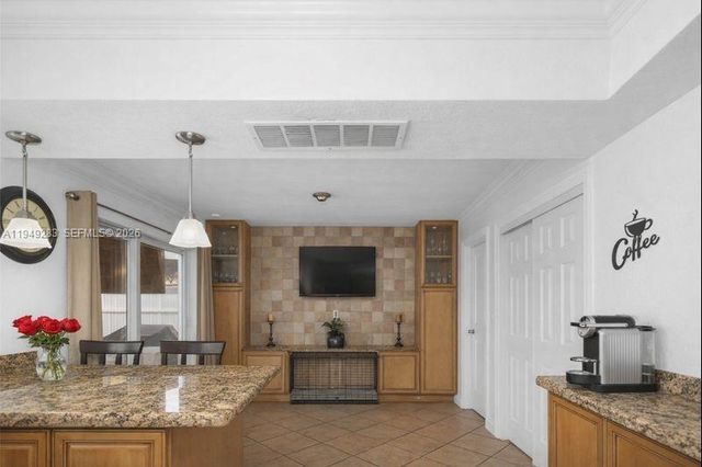 7768 Dilido Blvd, Miramar, FL 33023