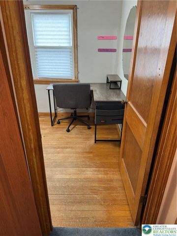 58 George Avenue, Upper Nazareth Twp, PA 18064