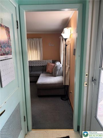 58 George Avenue, Upper Nazareth Twp, PA 18064