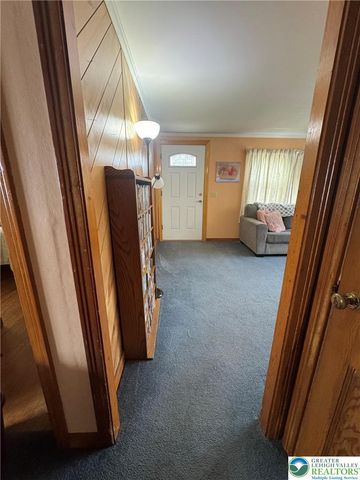 58 George Avenue, Upper Nazareth Twp, PA 18064