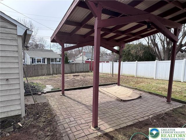 58 George Avenue, Upper Nazareth Twp, PA 18064