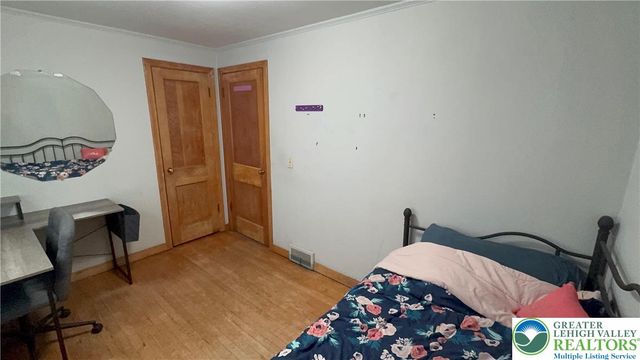 58 George Avenue, Upper Nazareth Twp, PA 18064