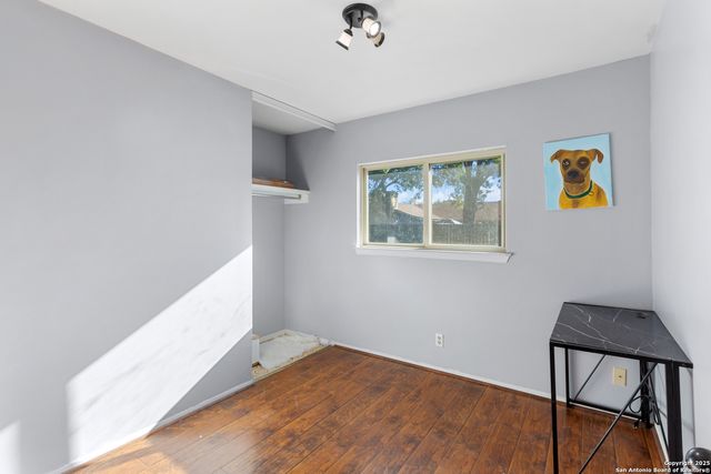 9410 Valley Bend, San Antonio, TX 78250