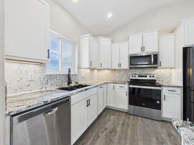 468 S Arriba Dr, Pueblo West, CO 81007