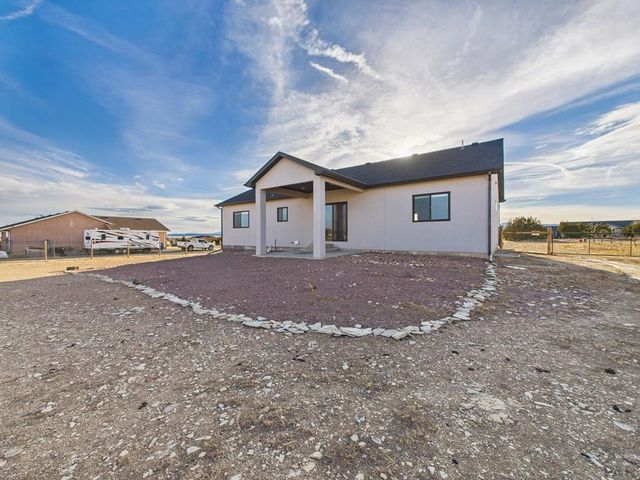 468 S Arriba Dr, Pueblo West, CO 81007