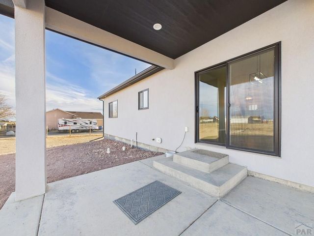468 S Arriba Dr, Pueblo West, CO 81007