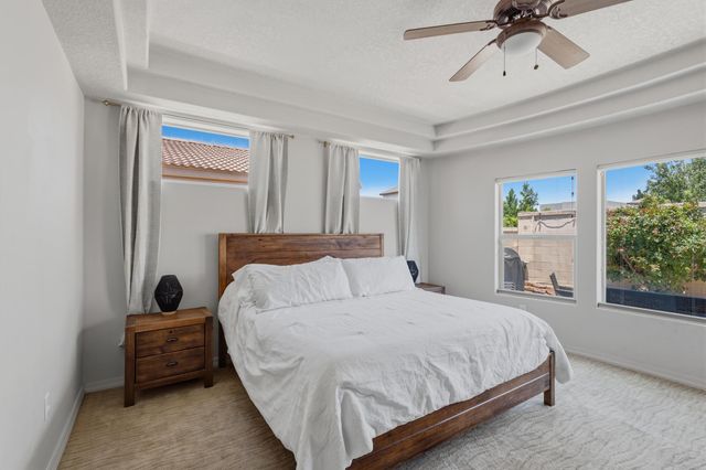 9027 Village Avenue NE, Albuquerque, NM 87122