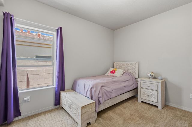 9027 Village Avenue NE, Albuquerque, NM 87122