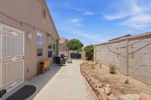 9027 Village Avenue NE, Albuquerque, NM 87122