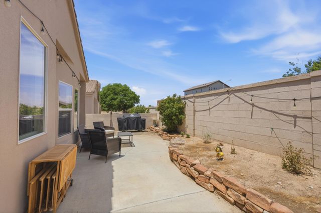 9027 Village Avenue NE, Albuquerque, NM 87122