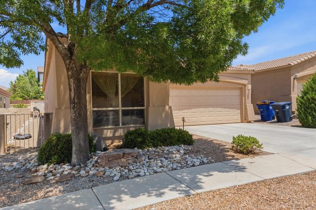 9027 Village Avenue NE, Albuquerque, NM 87122