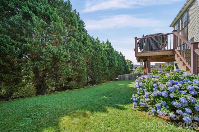 141 Riverfront Parkway, Mount Holly, NC 28120