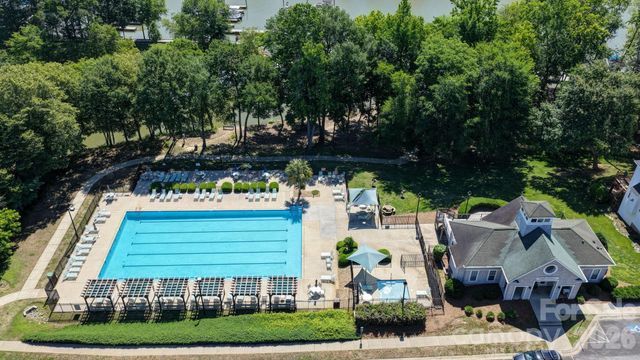 141 Riverfront Parkway, Mount Holly, NC 28120