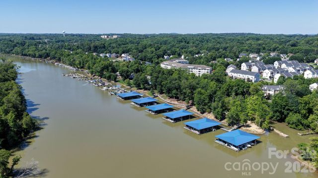 141 Riverfront Parkway, Mount Holly, NC 28120