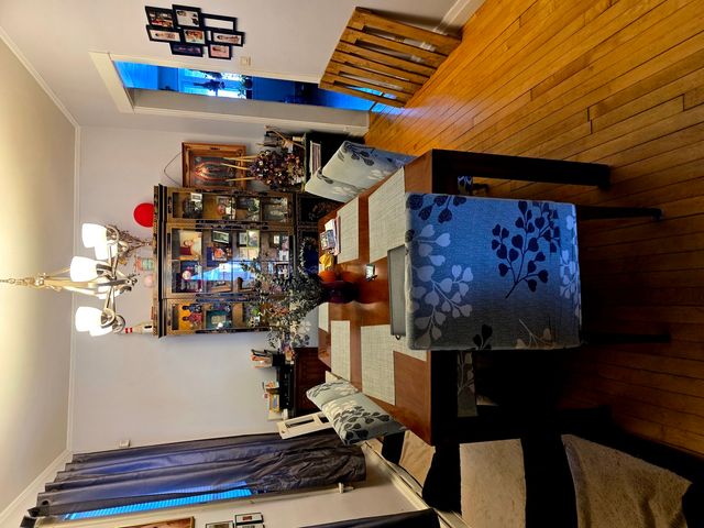 4310 N Central Park Avenue, Chicago, IL 60618