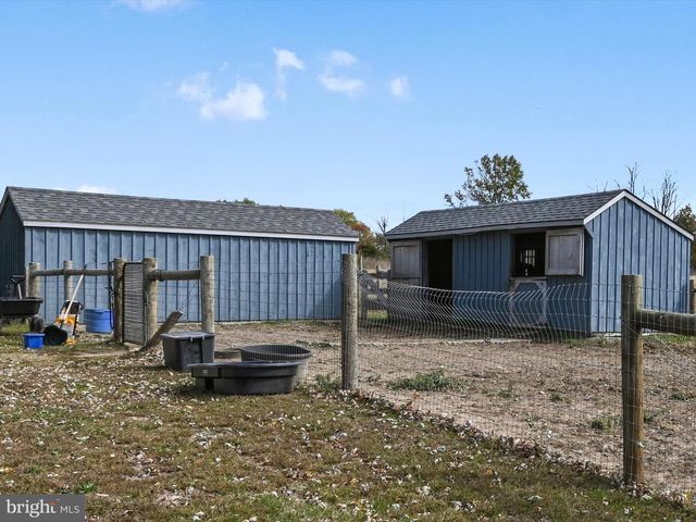 2190 GILBERTSVILLE RD, Pottstown, PA 19464