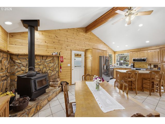 16356 PARK Dr, La Pine, OR 97739