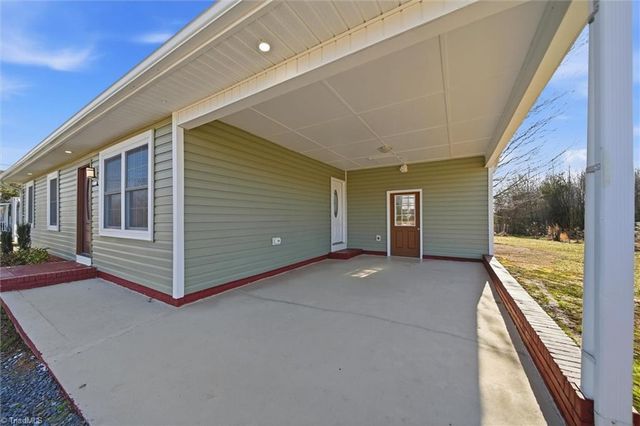 2013 Liberty Church Road, Yadkinville, NC 27055