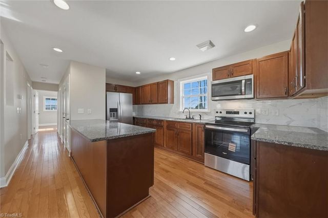 2013 Liberty Church Road, Yadkinville, NC 27055