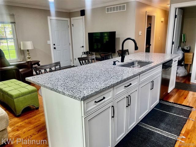 24708 Spring Lane Lane 37, Harrison Charter Township, MI 48045