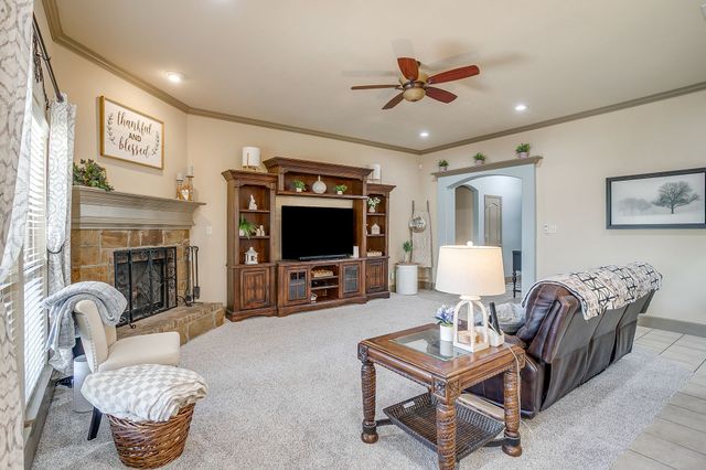 1733 Colorado Drive, Burleson, TX 76028