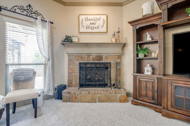 1733 Colorado Drive, Burleson, TX 76028