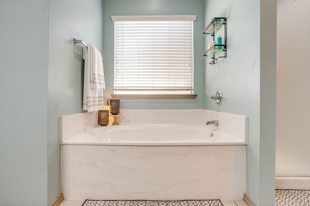 1733 Colorado Drive, Burleson, TX 76028