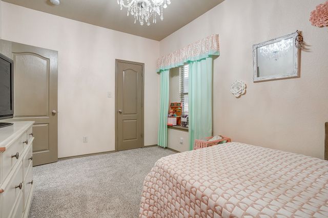 1733 Colorado Drive, Burleson, TX 76028