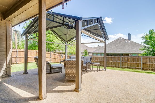 1733 Colorado Drive, Burleson, TX 76028