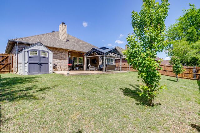 1733 Colorado Drive, Burleson, TX 76028