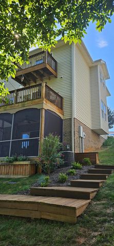 515 Cambridge CT F1, Hardy, VA 24101