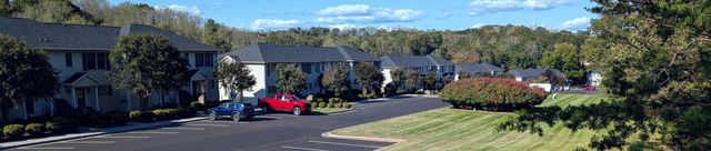 515 Cambridge CT F1, Hardy, VA 24101