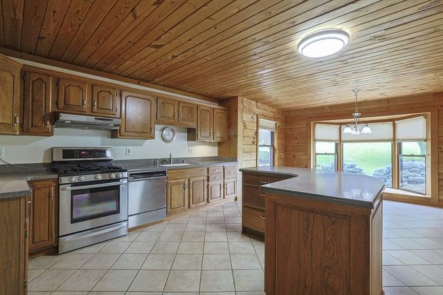2776 Longbranch Road, Union, KY 41091
