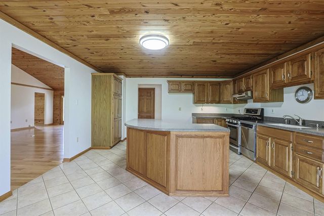 2776 Longbranch Road, Union, KY 41091
