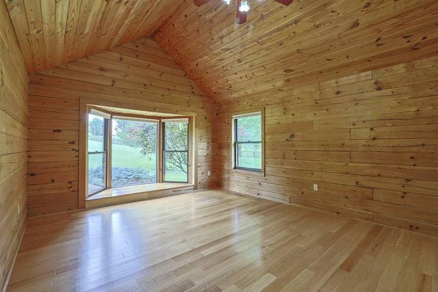 2776 Longbranch Road, Union, KY 41091