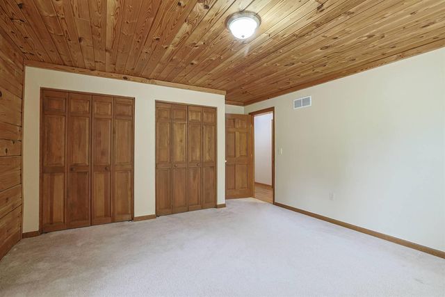 2776 Longbranch Road, Union, KY 41091