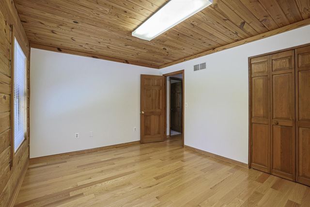 2776 Longbranch Road, Union, KY 41091