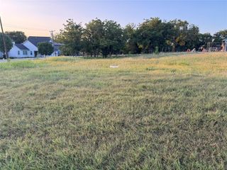 712 S Tennessee Street, Mckinney, TX 75069
