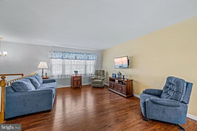 3011 GLENVUE DR, Westminster, MD 21157