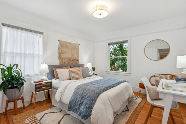 2728 Dohr Street, Berkeley, CA 94702