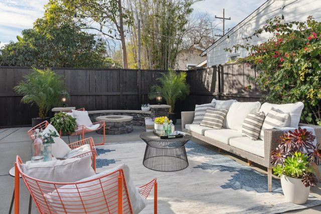 2728 Dohr Street, Berkeley, CA 94702