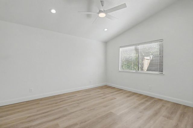 466 De Mar Dr, Sacramento, CA 95831