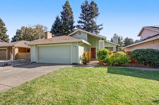 466 De Mar Dr, Sacramento, CA 95831