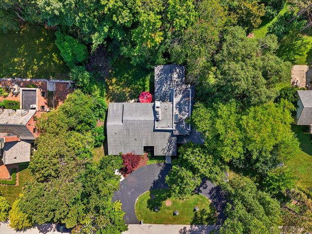 715 E Juniper LANE, Fox Point, WI 53217