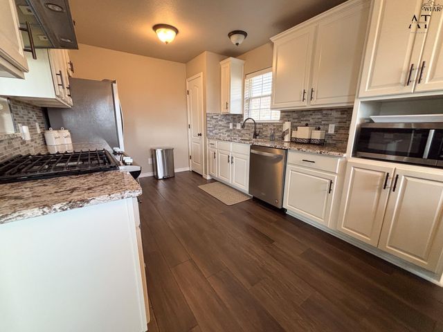 5026 CY YOUNG DRIVE, Wichita Falls, TX 76354