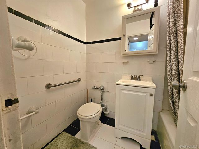 87-70 173 Street 5G, Jamaica, NY 11432