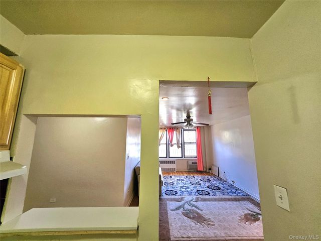 87-70 173 Street 5G, Jamaica, NY 11432