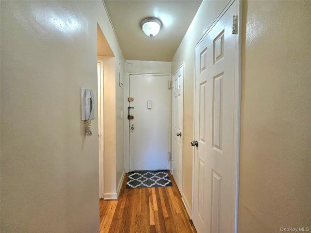 87-70 173 Street 5G, Jamaica, NY 11432