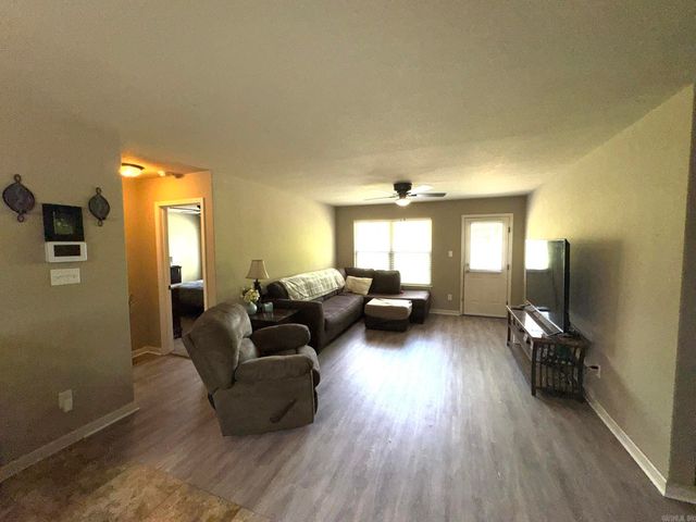 5741 John Hancock Drive, Benton, AR 72015