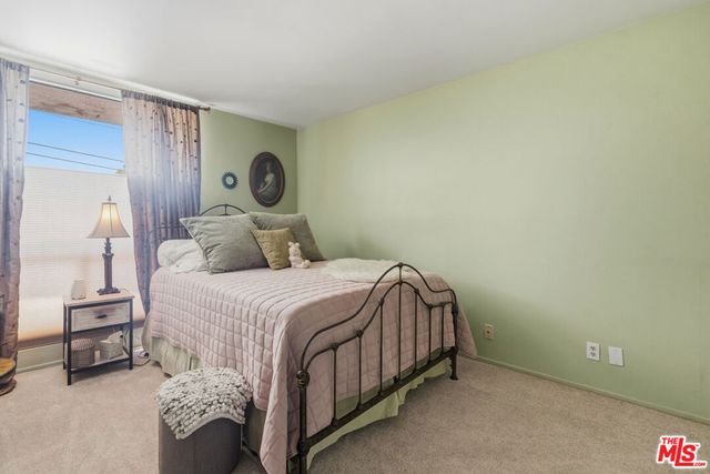 906 N Doheny Drive 221, West Hollywood, CA 90069